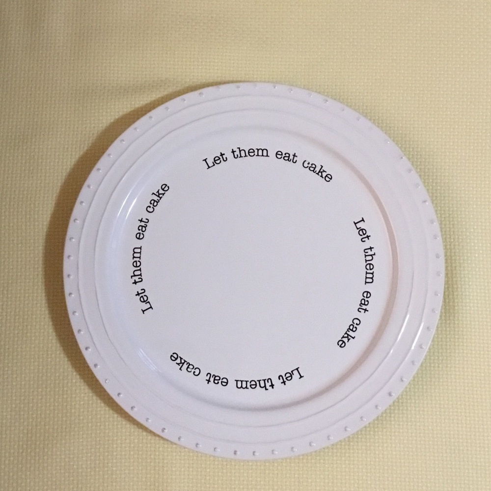 Mud Pie White Cake Plate